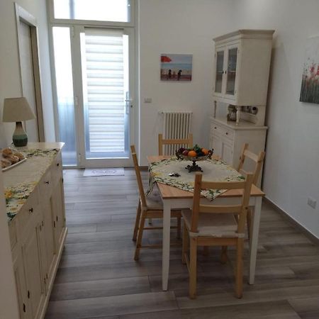 Appartamento Casa Lucia Bari Esterno foto